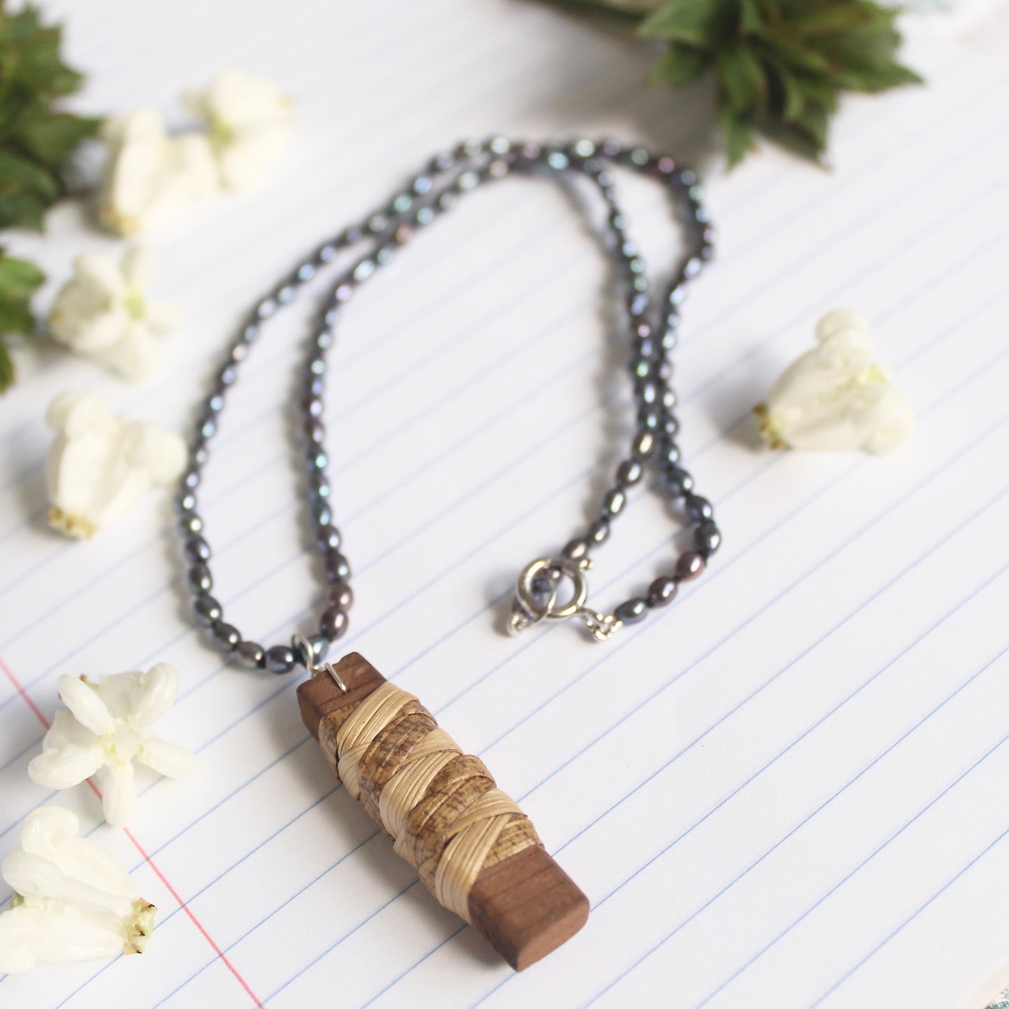 Lauhala Rosewood Pearl Necklace