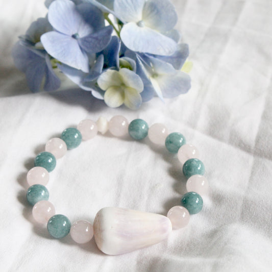 Cone Shell Stretch Bracelet