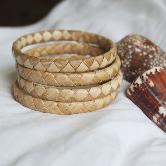 (PRE-ORDER) Thick Lauhala Bangle
