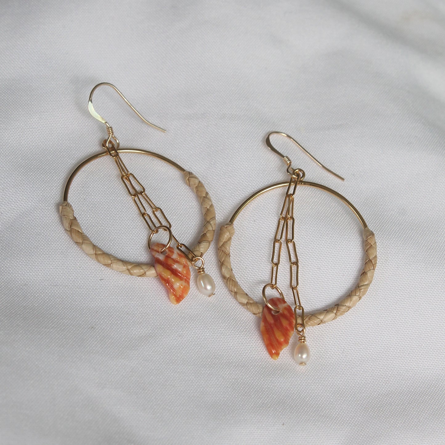 Lauhala Sunrise Pearl Hoops